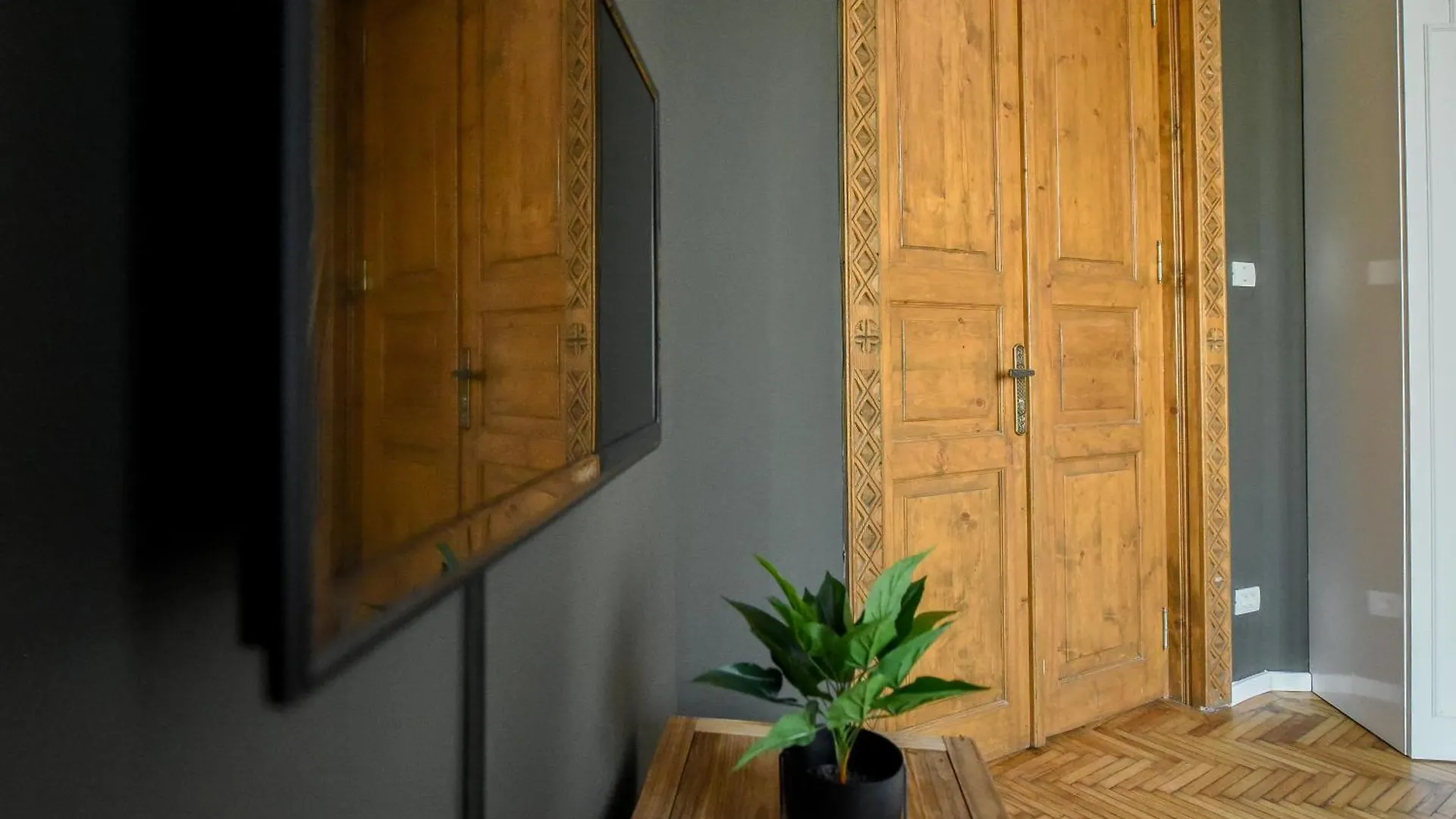Brancovenian Wonder - 3Br Apartment Near Cismigiu Park Bukarest