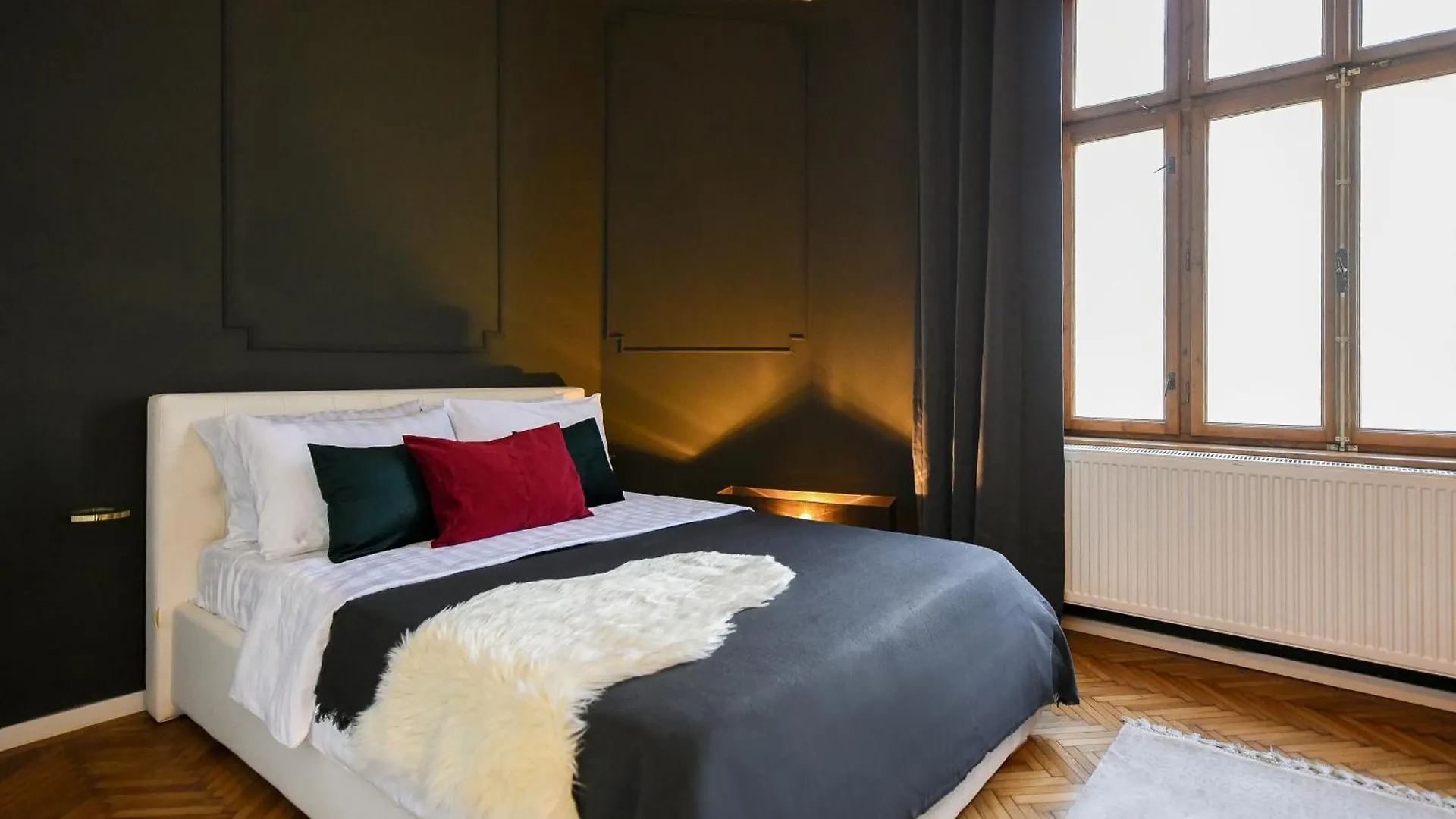 Brancovenian Wonder - 3Br Apartment Near Cismigiu Park Bucharest Romania