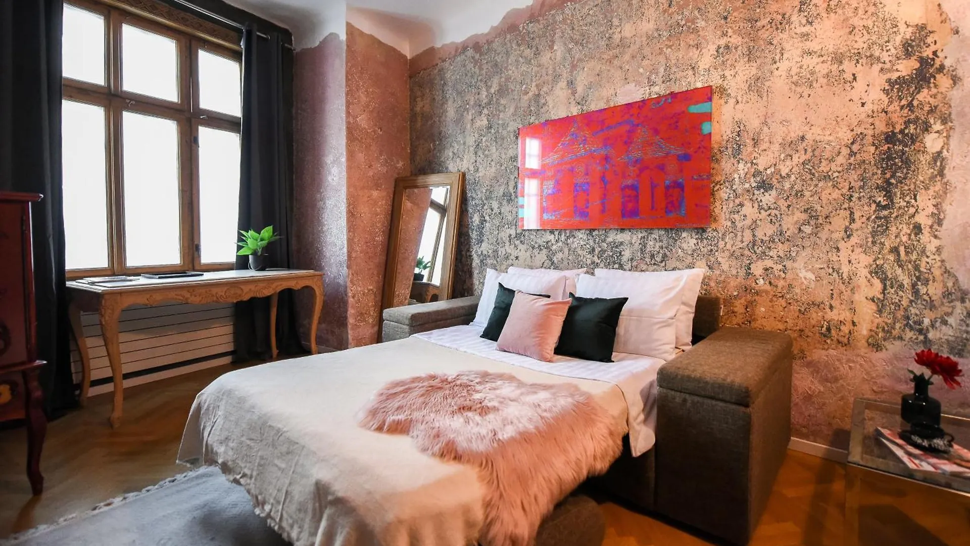 Brancovenian Wonder - 3Br Apartment Near Cismigiu Park Bucharest